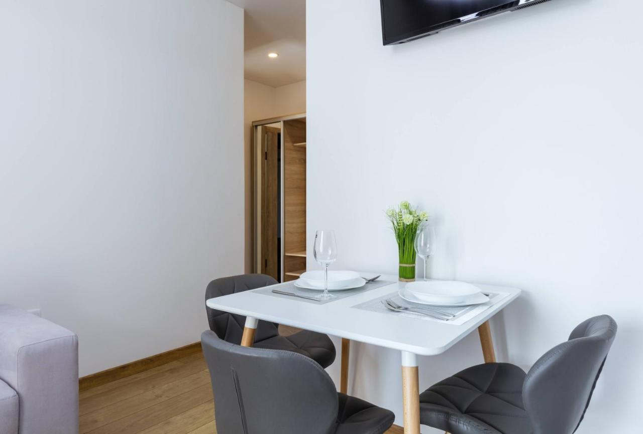Nyvky Like Home - Nyvky Park - Apt 45 Κίεβο Εξωτερικό φωτογραφία