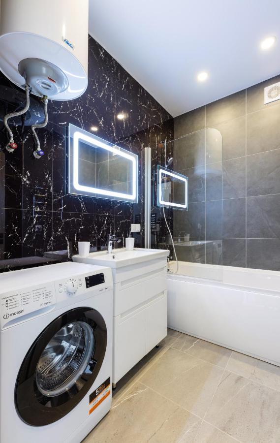 Nyvky Like Home - Nyvky Park - Apt 45 Κίεβο Εξωτερικό φωτογραφία