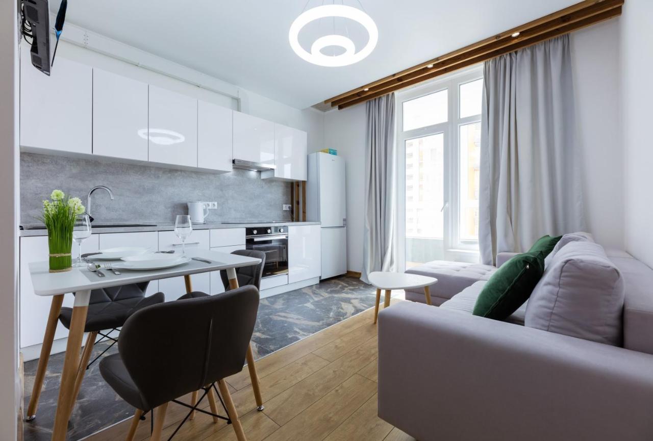 Nyvky Like Home - Nyvky Park - Apt 45 Κίεβο Εξωτερικό φωτογραφία